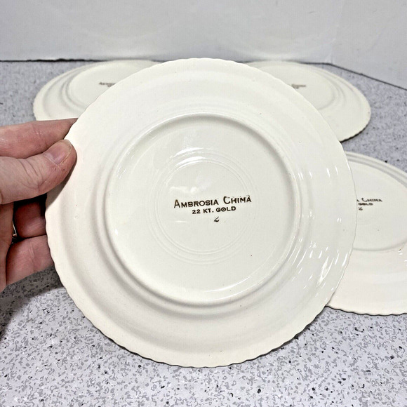 Vintage Mid Century Ambrosia China dessert plates 22kt gold trim floral set of 4 - Picture 6 of 8
